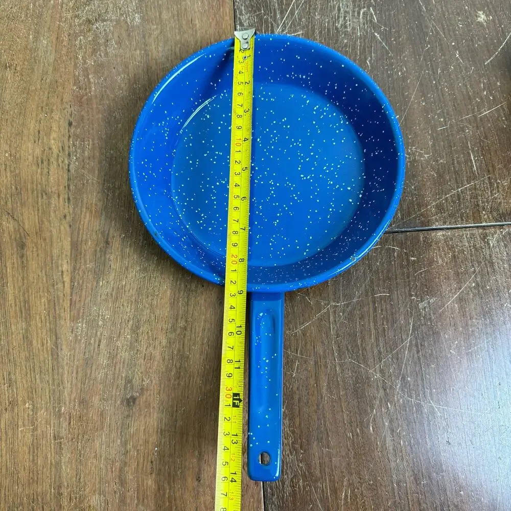 Vintage blue white speckled enamel granite ware skillet cooking‎ pan